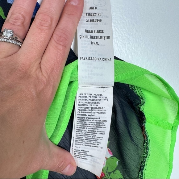 Hollister Womens Sheer Floral Blouse Small Navy Neon Green Crop Button Back - Picture 8 of 10